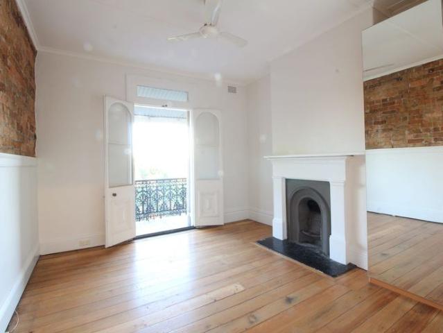 Spacious 2 Bedroom + Study Terrace in great location