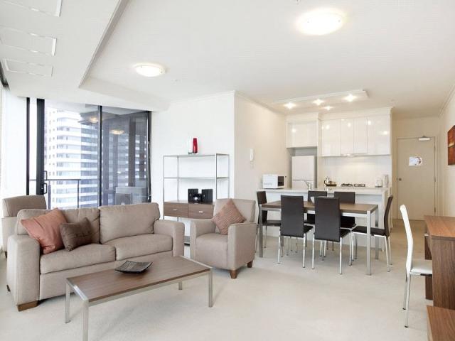 Spacious 2 bedroom property in Southbank