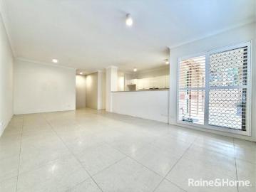 Spacious 2 Bedroom Resort Style Apartment!