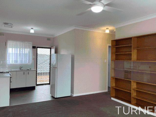 SPACIOUS 2 BEDROOM UNIT