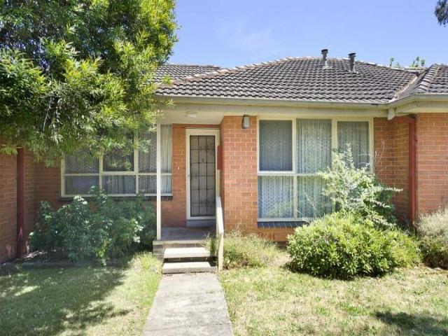Spacious 2 Bedroom Unit