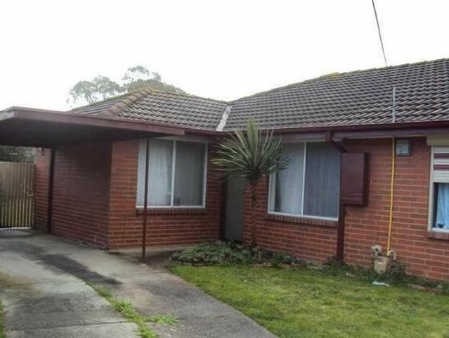 Spacious 2 Bedroom Unit
