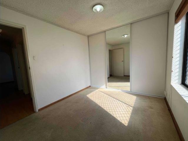 Spacious 2 bedroom unit