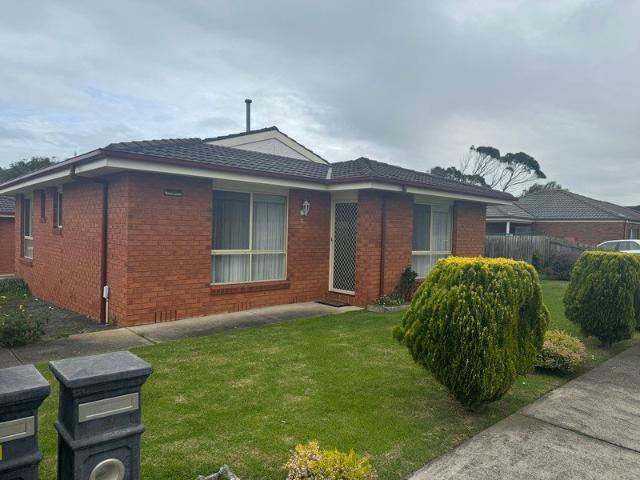Spacious 2 Bedroom Unit