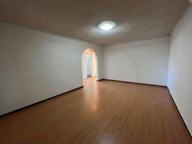 Spacious 2 bedroom unit