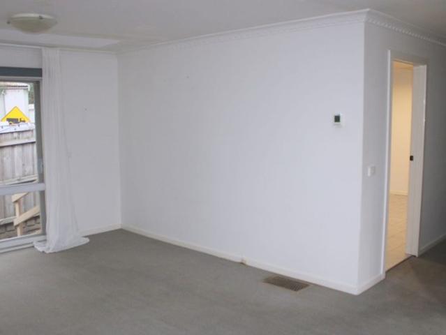 SPACIOUS 2 BEDROOM UNIT