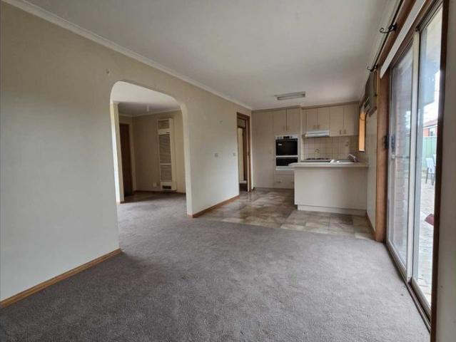Spacious 2 Bedroom Unit with Private Rear Yard & Garage