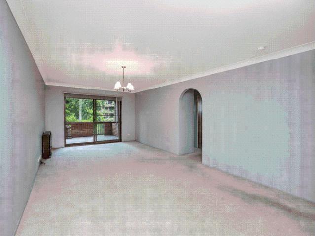 Spacious 2 Bedroom Unit in the Heart of Westmead