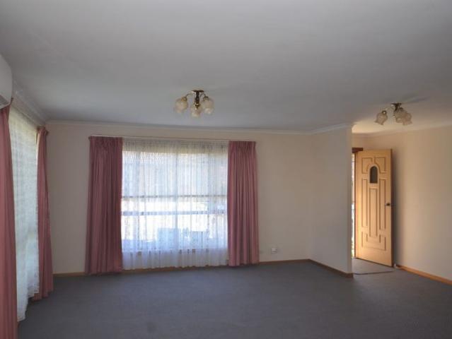 Spacious 2 bedroom unit in central Margate