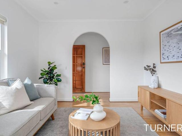 Spacious 2 Bedroom Unit in Glenunga