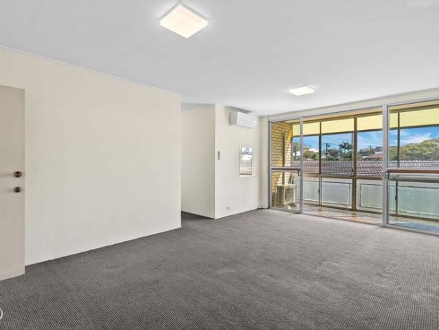 Spacious 2 Bedroom Unit in Prime Wilston Location!
