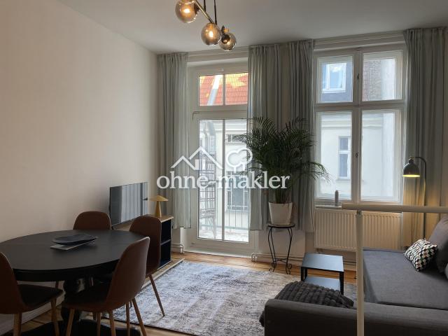 Spacious 2 bedrooom apartment in Pankow Florakiez district with kitchen to rent