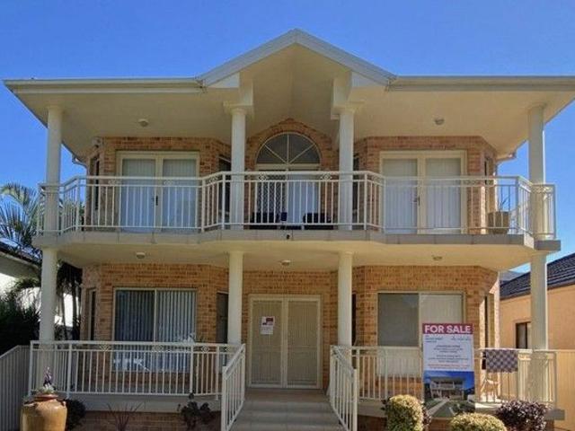 Spacious 2 Level Double Brick Home, Freestanding Double Brick Building Garage Granny Flat Rear Line Access