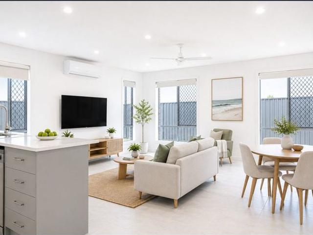 Spacious, 2 Living, Big Block, Great Plainlands Location
