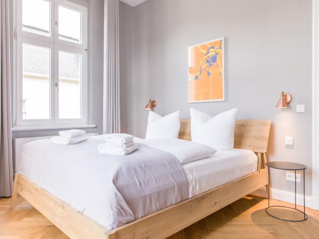 Spacious 2 room apartment near the beach