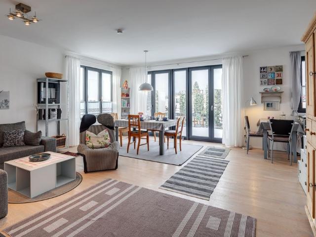 Spacious 2 room apartment with parking space