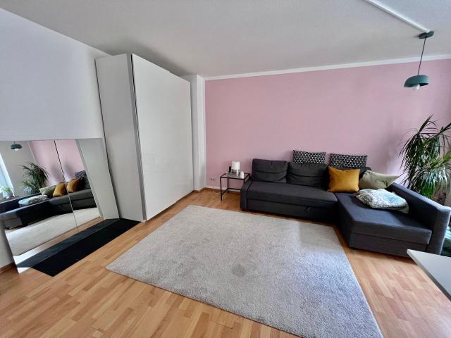 Spacious 2 room flat at central location in Berlin Mitte, Berlin Amsterdam Apartments for Rent