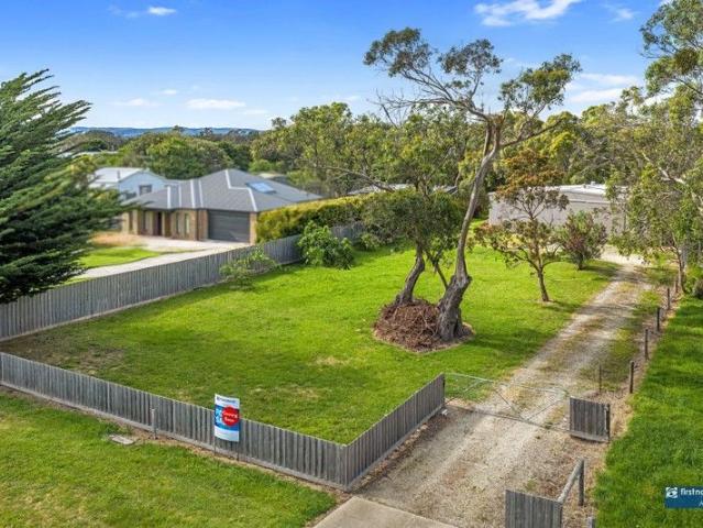 Spacious 2,010 m² Block with Large Shed and Full Services Connected
