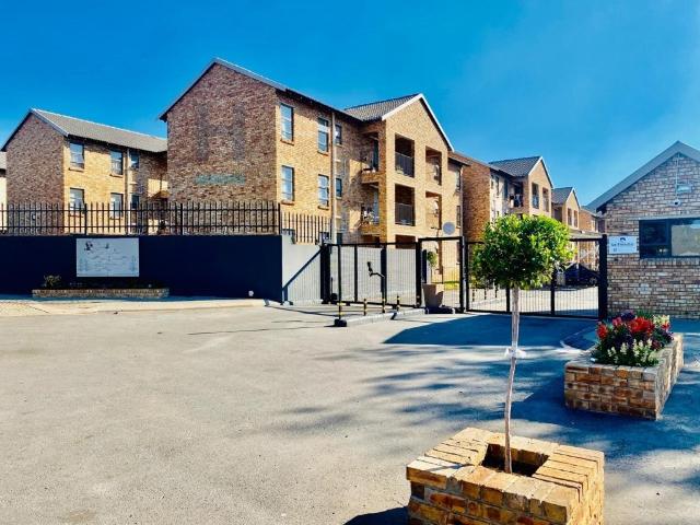 Spacious 3 Bed 2 Bath 2 Parking Apartment Within Secured Well Maintained Complex In Princess Ext 62