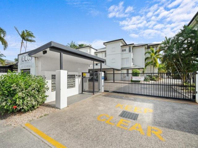 Spacious 3 bed, 2 bath unit in a secure complex