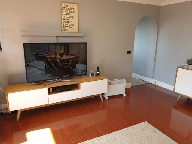 Spacious 3 Bed Apartment with Views in an Ultra Convenient Location
