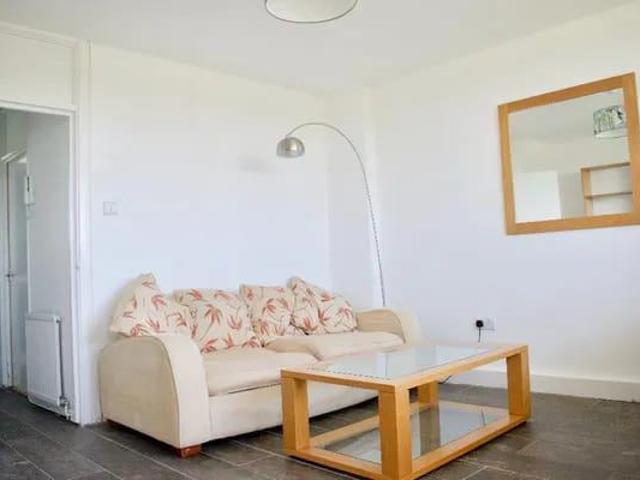 Spacious 3 Bed Duplex Flat | Balcony | Free Par