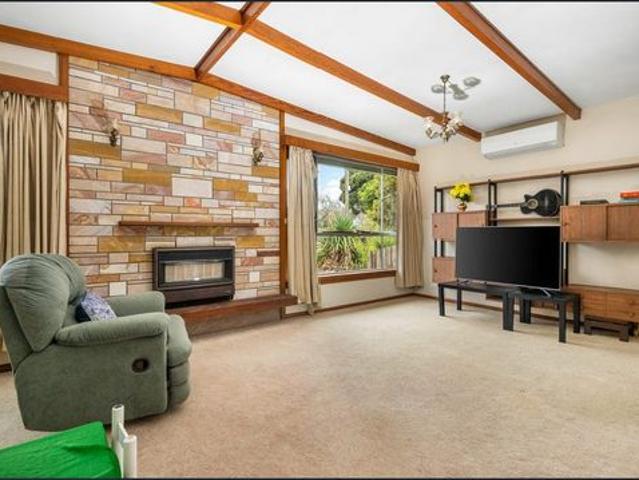 Spacious 3 Bed Family Home for Lease