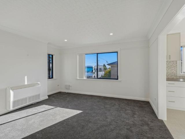 Spacious 3 Bed Family Home in Goodwood