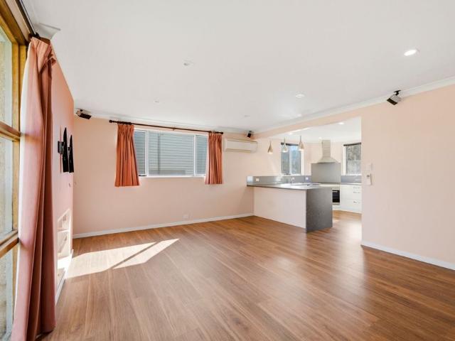 Spacious 3 Bed Family Home in Risdon Vale