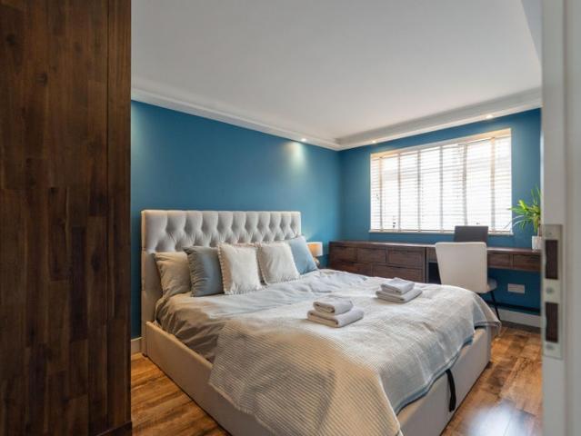 Spacious 3 Bed House in Willow Tree Rise BH11