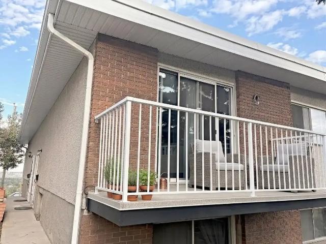 Spacious 3 Bedroom, 1.5 Bath Fourplex in Hunterview NW — 3, 7608 Hunterview Drive NW