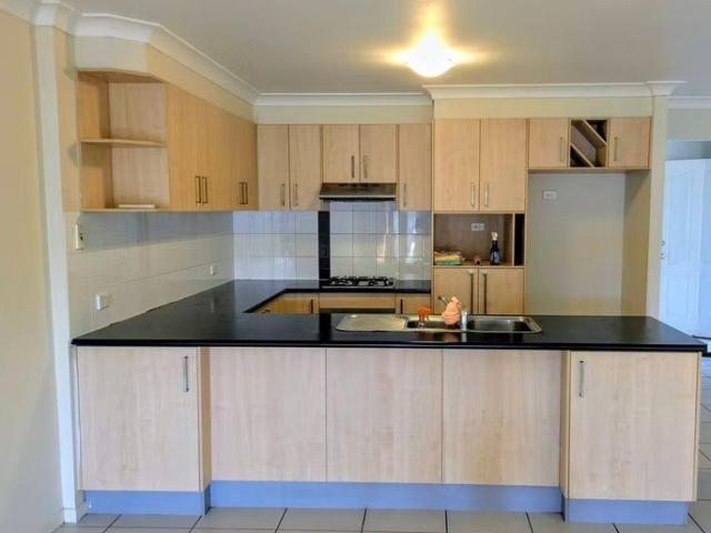 Spacious 3 Bedroom 2 Bath Home Furnished or Unfurnished | $600 per week