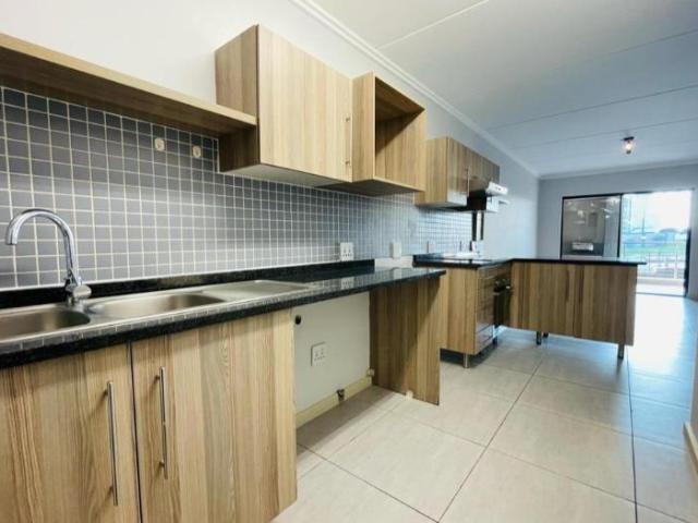 Spacious 3 Bedroom, 2 Bathroom Apartment To Let In Edenvale Sebenza
