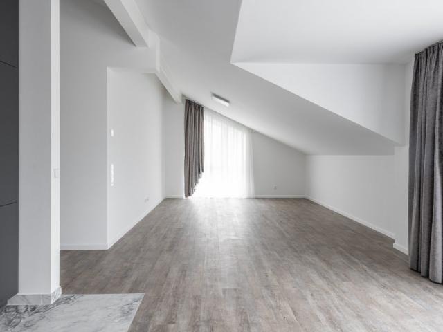 Spacious 3 bedroom apartment in a prime location