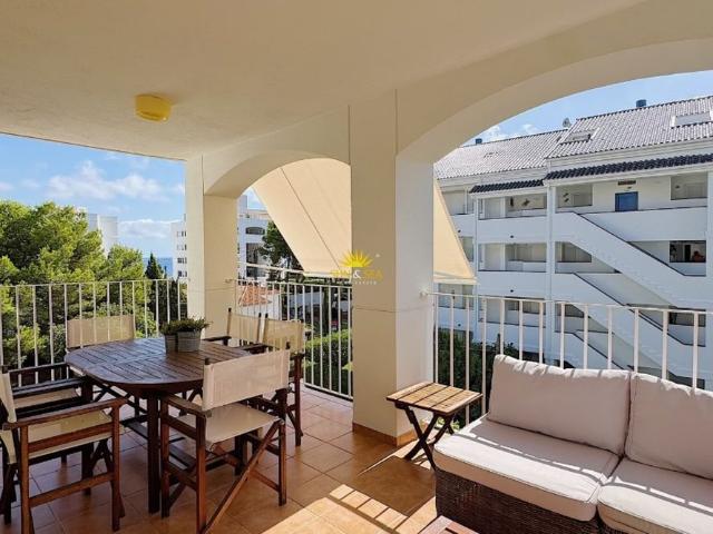 SPACIOUS 3 BEDROOM APARTMENT WITH LARGE TERRACE, POOL AND GARAGE IN JÁVEA