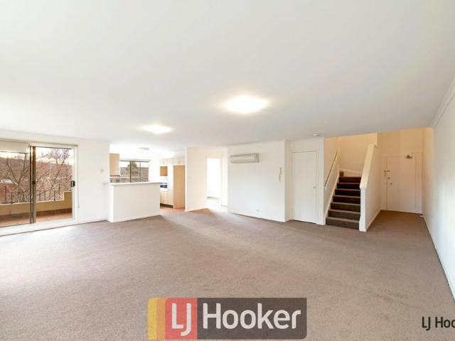 Spacious 3 Bedroom Apartment
