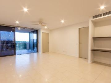 Spacious 2 Bedroom Apartment