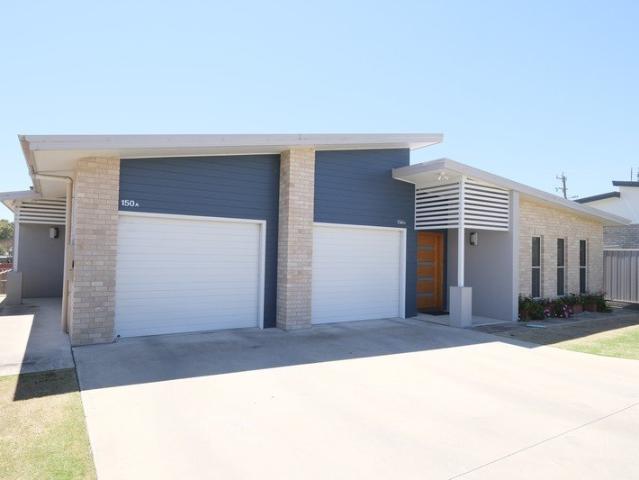 Spacious 3 Bedroom Brick Duplex With Solar