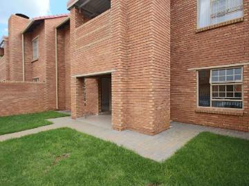 Spacious 3 Bedroom Ground Apartment with Double Lockup Garage Awaits!