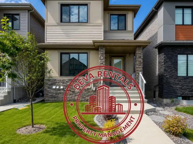 Spacious 3 Bedroom + Den Main Floor in Secord | 2.5 Baths