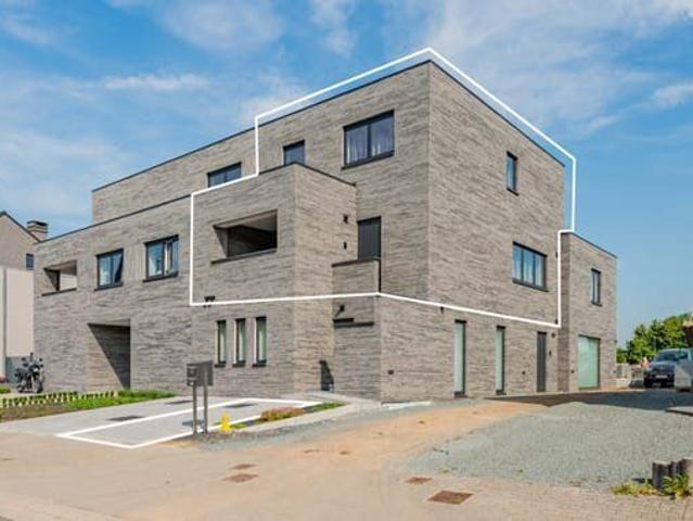 Spacious 3 Bedroom Duplex in Galmaarden