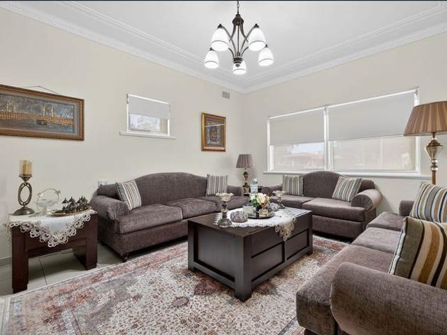 Spacious 3 Bedroom Family Home