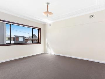 Spacious 3 Bedroom Family Home