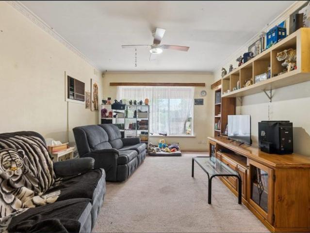 Spacious 3 Bedroom family home for Rent in Salisbury North