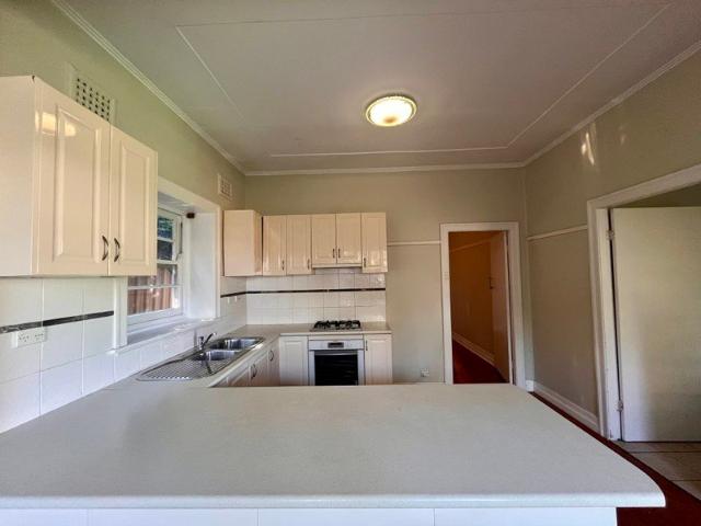 Spacious 3 Bedroom Family Home for Rent In Top Location
