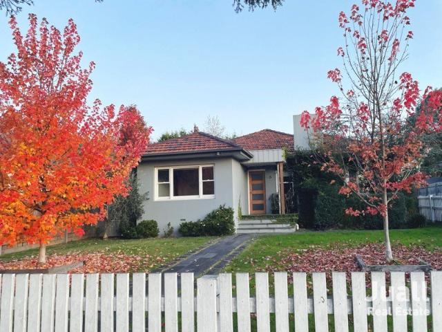 Spacious 3 Bedroom Family Home Filled with Natural Light