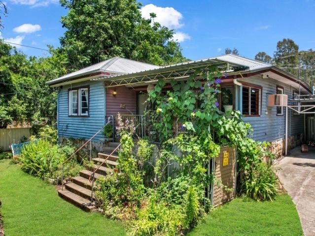Spacious 3 bedroom Family home in a quiet Goodna Location