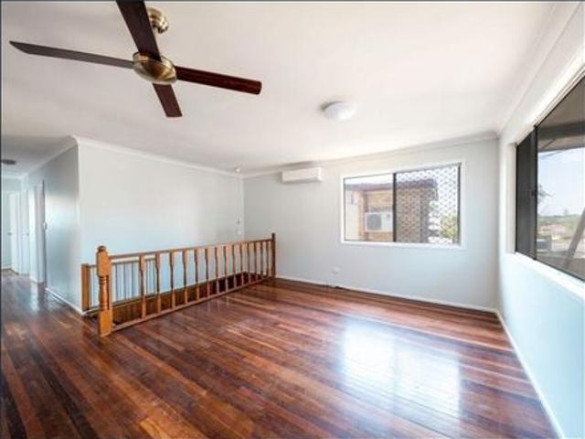 Spacious 3 Bedroom Family Home in Sunnybank Hills!