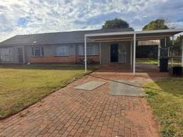 spacious 3 bedroom family home on a.
