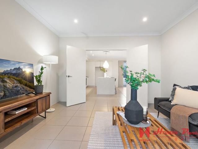 Spacious 3 Bedroom Family Home with Theatre Room in Wilson